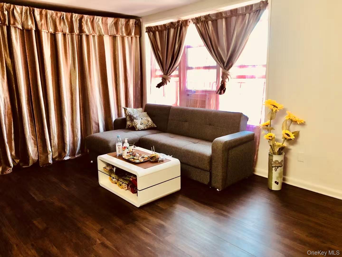 #4 photo, 14340 41st Avenue, كوينز Flushing , NY 11355