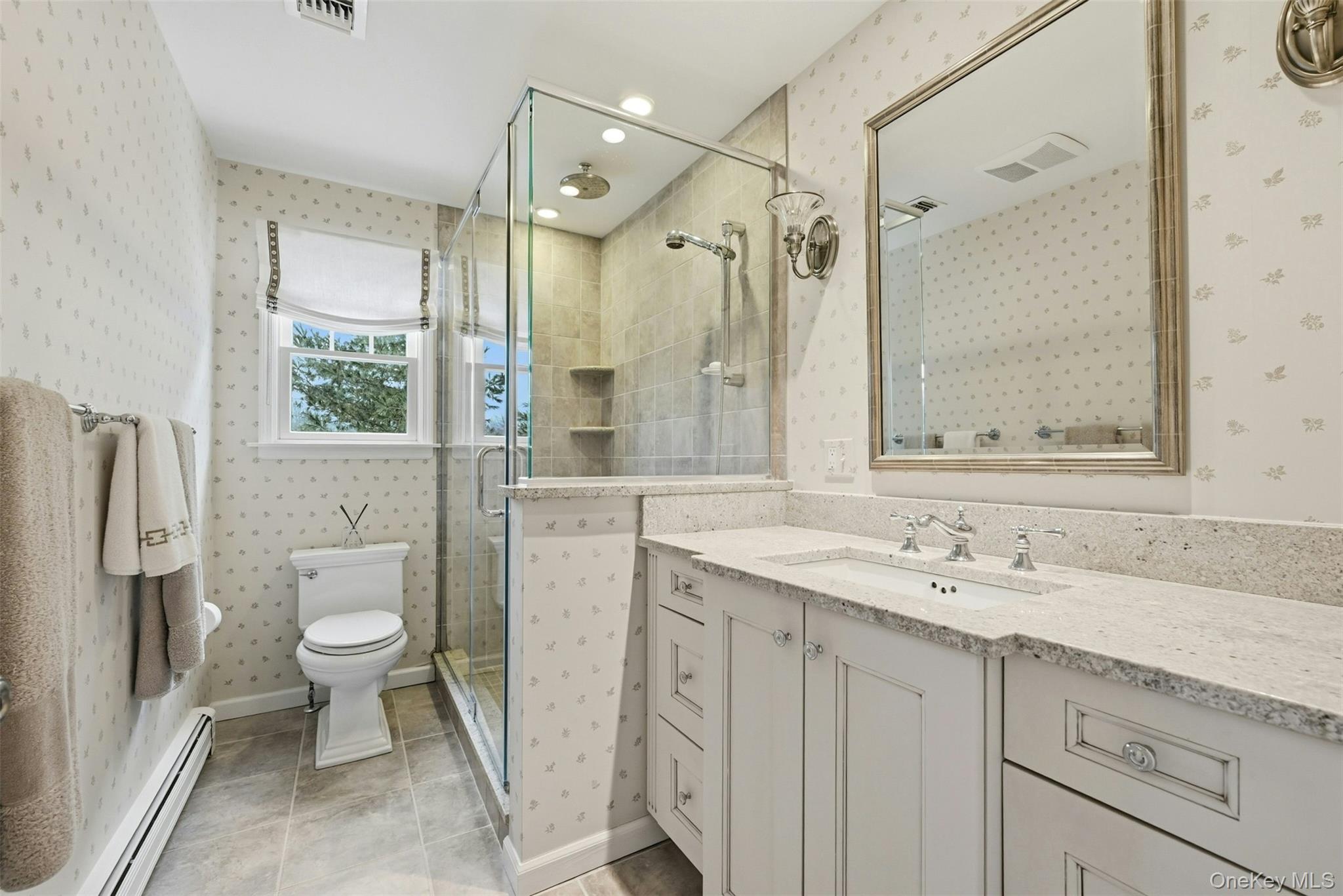 #19 photo, 980 The Greenway, East Marion , NY 11939