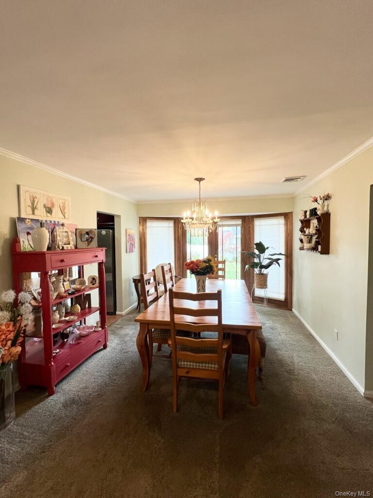 #10 photo, 158 Lincoln Avenue, Rockville Centre , NY 11570