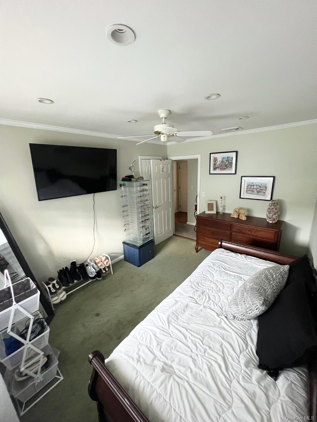 #20 photo, 158 Lincoln Avenue, Rockville Centre , NY 11570