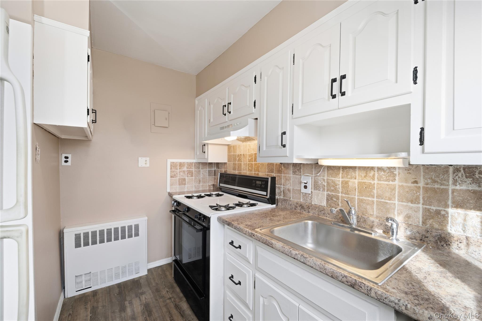 #13 photo, 226-10 Manor Road, Queens Village , NY 11427