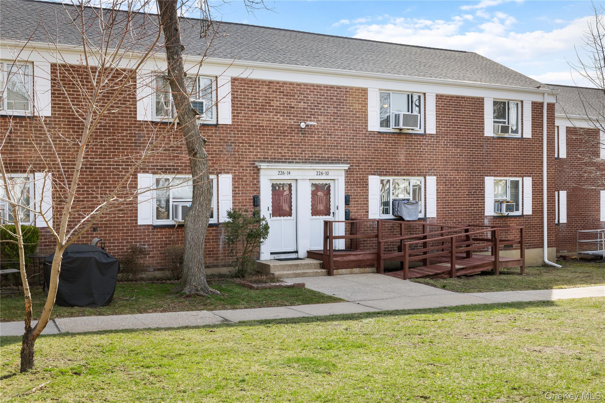 #2 photo, 226-10 Manor Road, Queens Village , NY 11427