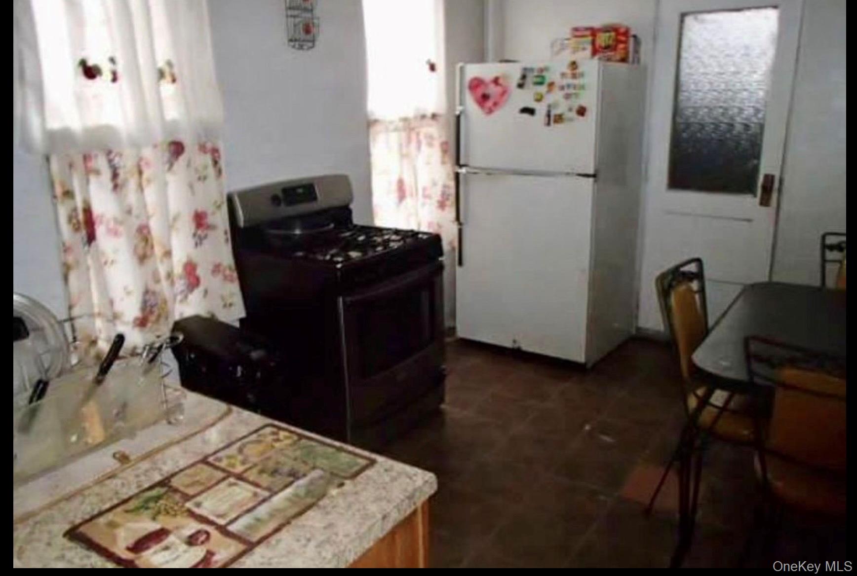 #5 photo, 2515 Ericsson Street, 皇后區 East Elmhurst , NY 11369