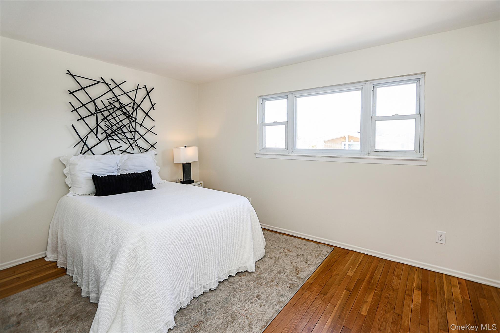 #13 photo, 21614 132nd Road, קווינס Springfield Gardens , NY 11413