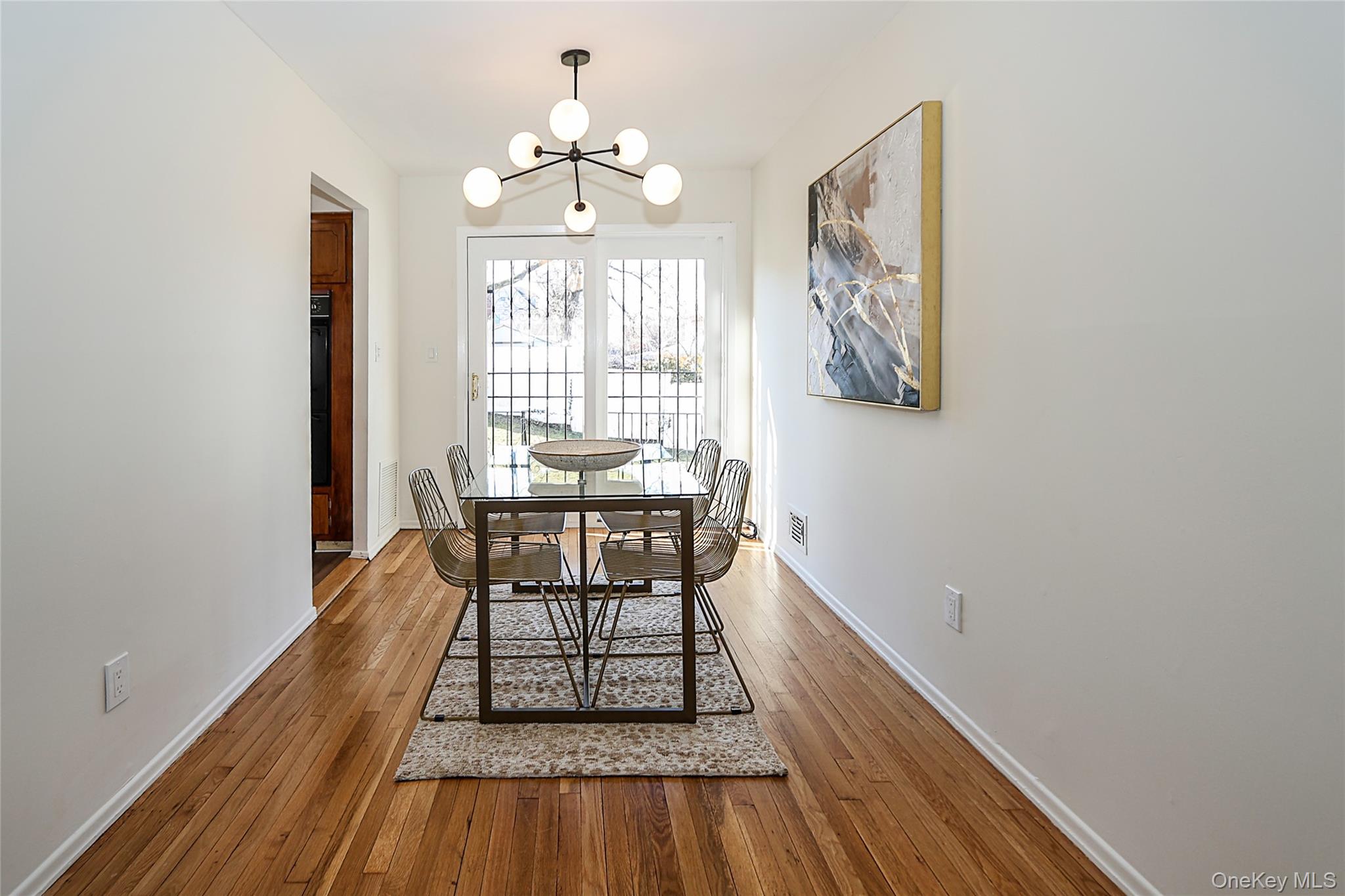 #7 photo, 21614 132nd Road, קווינס Springfield Gardens , NY 11413