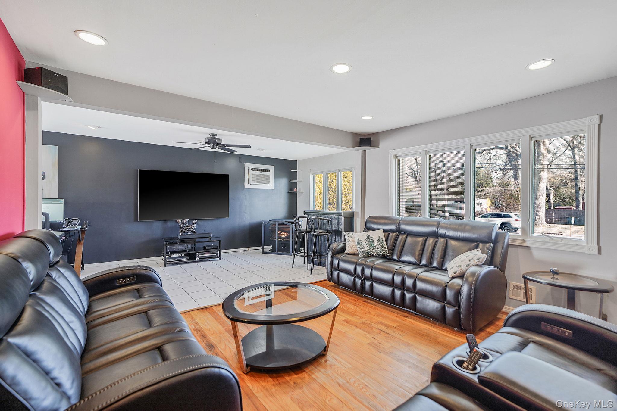 #4 photo, 8 Sunset Avenue, 롱 아일랜드 Wheatley Heights , NY 11798