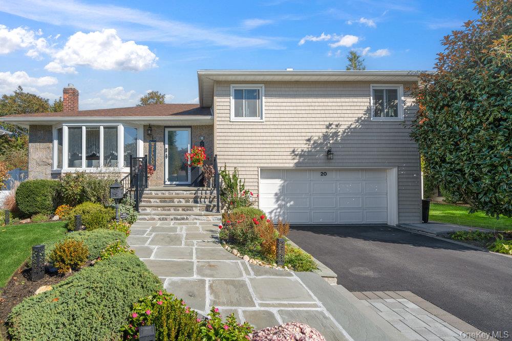 #1 photo, 20 Vista Road, Нассау ‖ Plainview , NY 11803