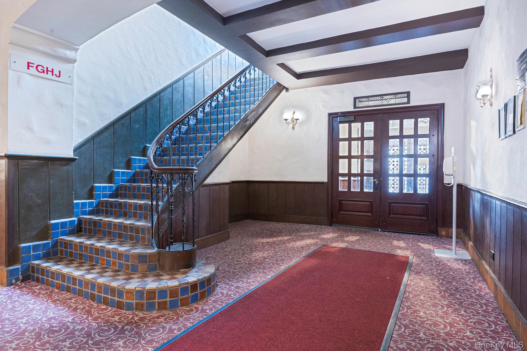 #11 photo, 109-14 Ascan Avenue, Forest Hills , NY 11375