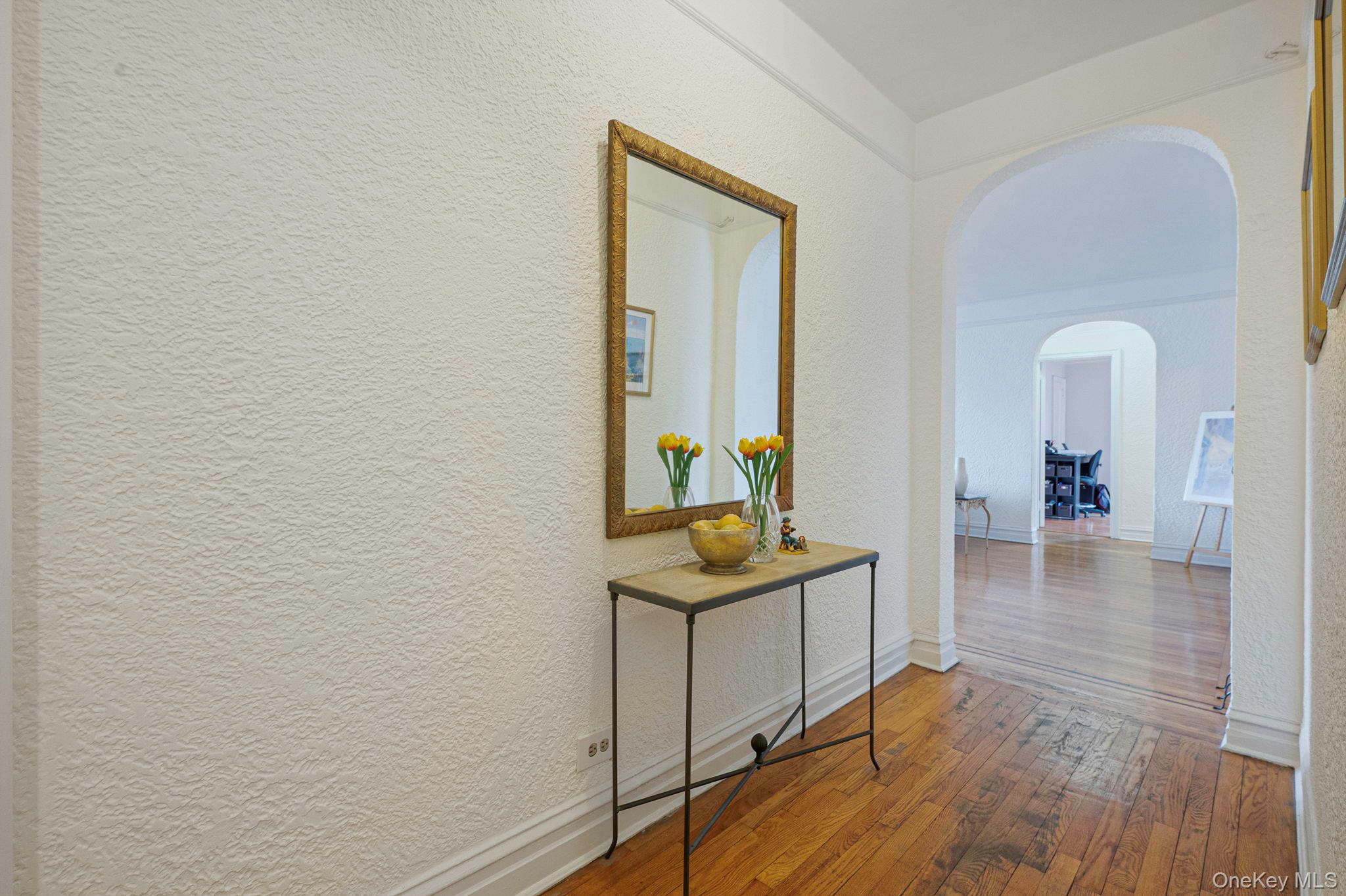 #16 photo, 109-14 Ascan Avenue, Forest Hills , NY 11375