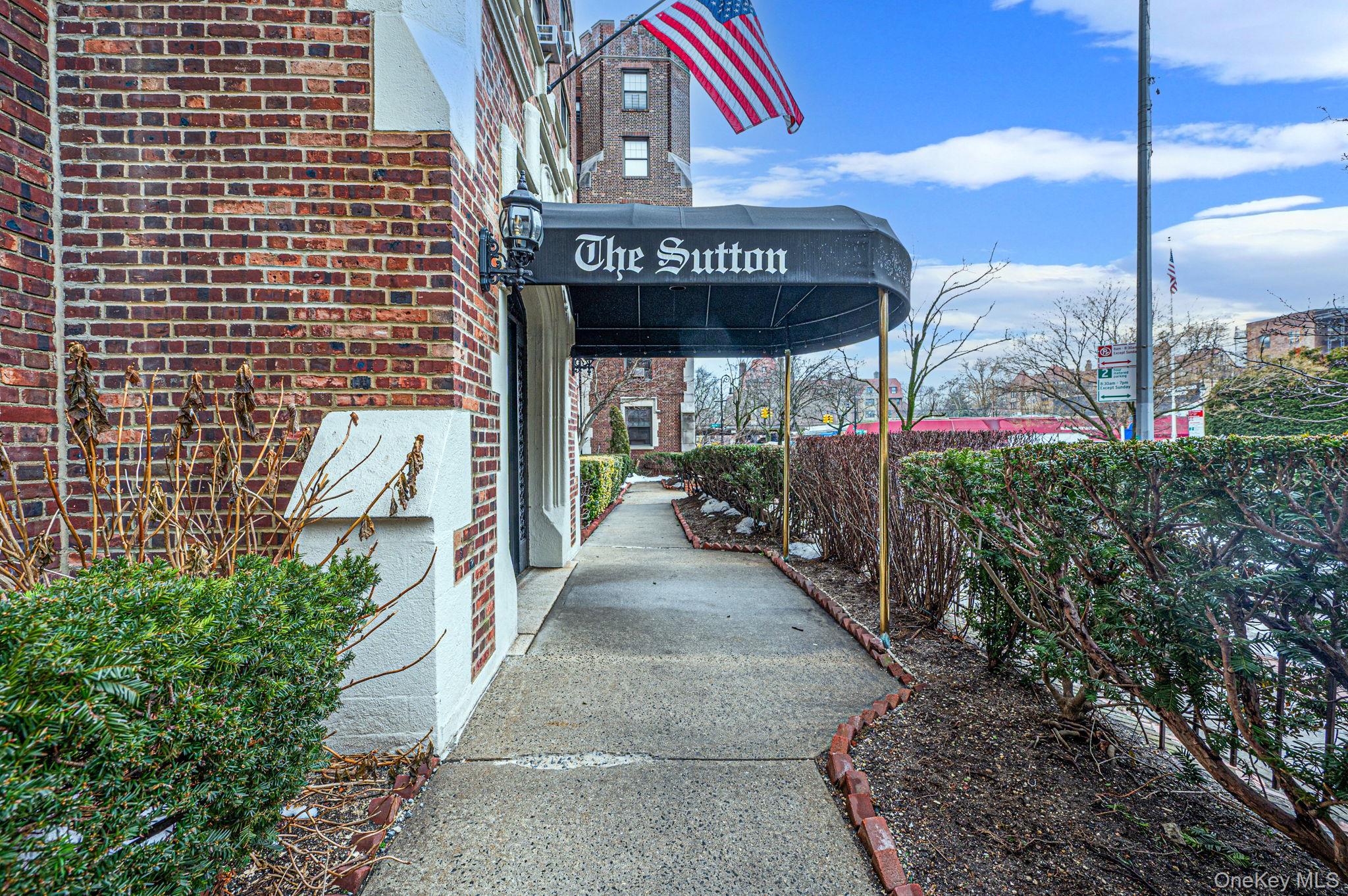 #2 photo, 109-14 Ascan Avenue, Forest Hills , NY 11375