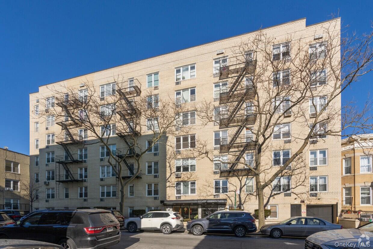 #1 photo, 2021 84th Street, 브루클린 Brooklyn , NY 11214