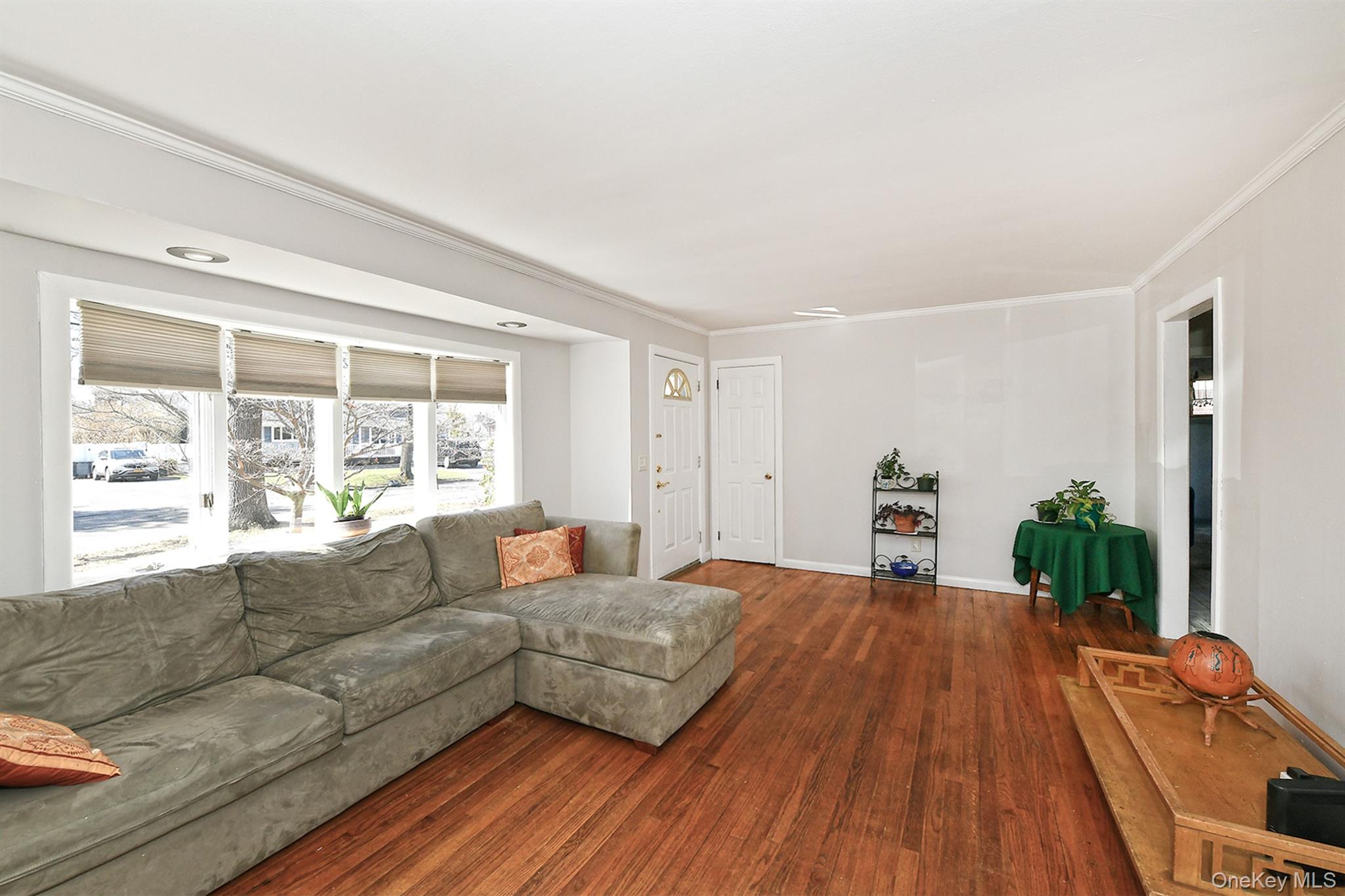 #3 photo, 37 Chester Street, East Northport , NY 11731