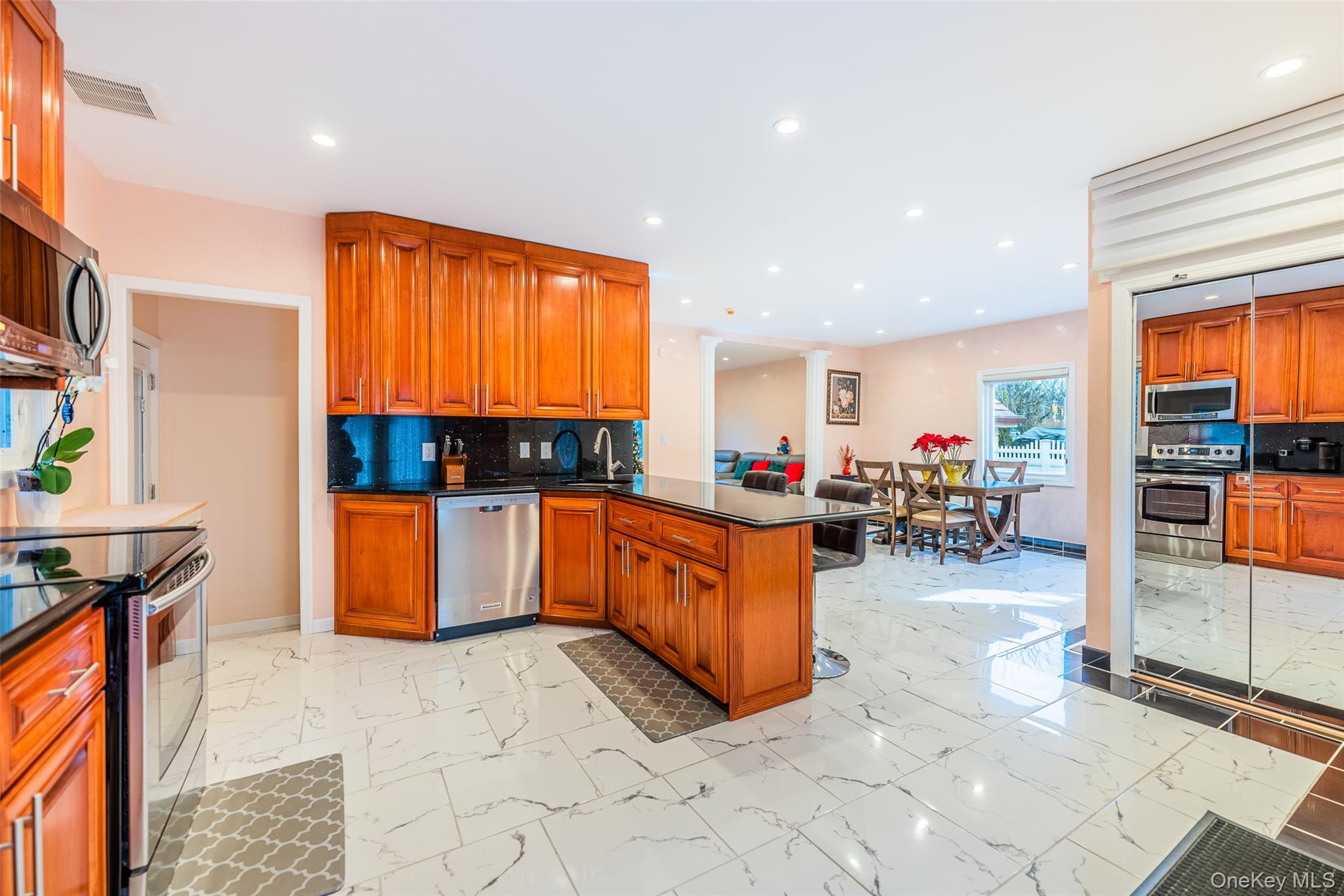 #10 photo, 10825 Union Turnpike, Forest Hills , NY 11375