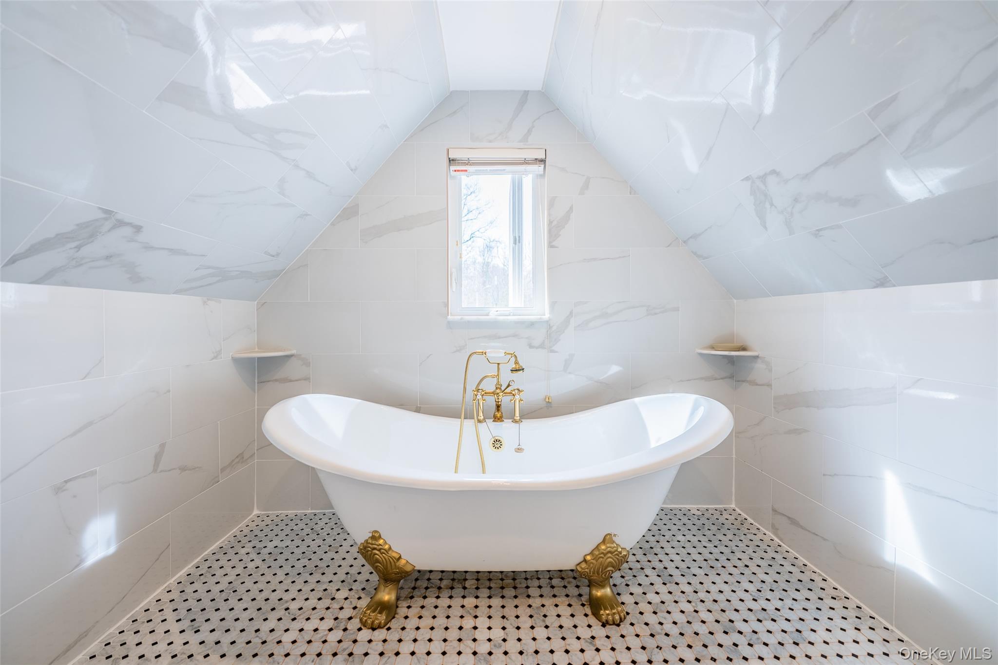 #20 photo, 10825 Union Turnpike, Forest Hills , NY 11375