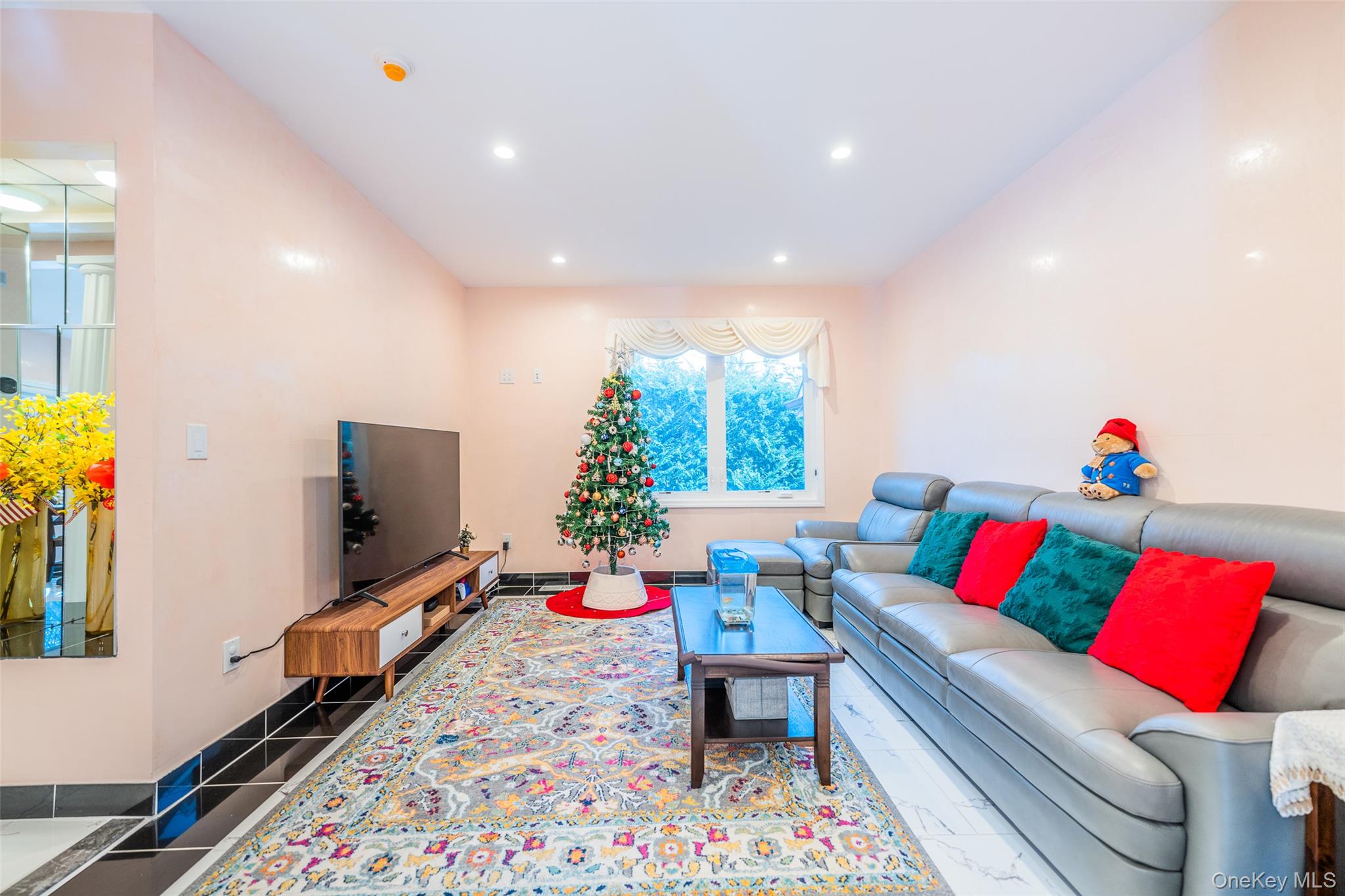 #5 photo, 10825 Union Turnpike, Forest Hills , NY 11375