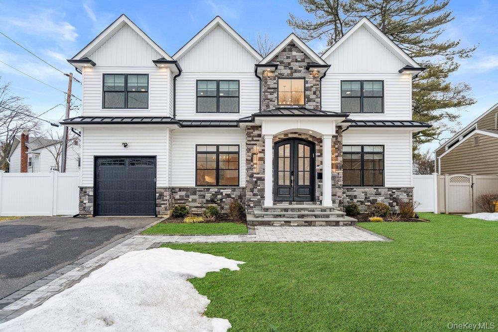 #1 photo, 43 Voorhis Drive, מחוז נסאו Old Bethpage , NY 11804