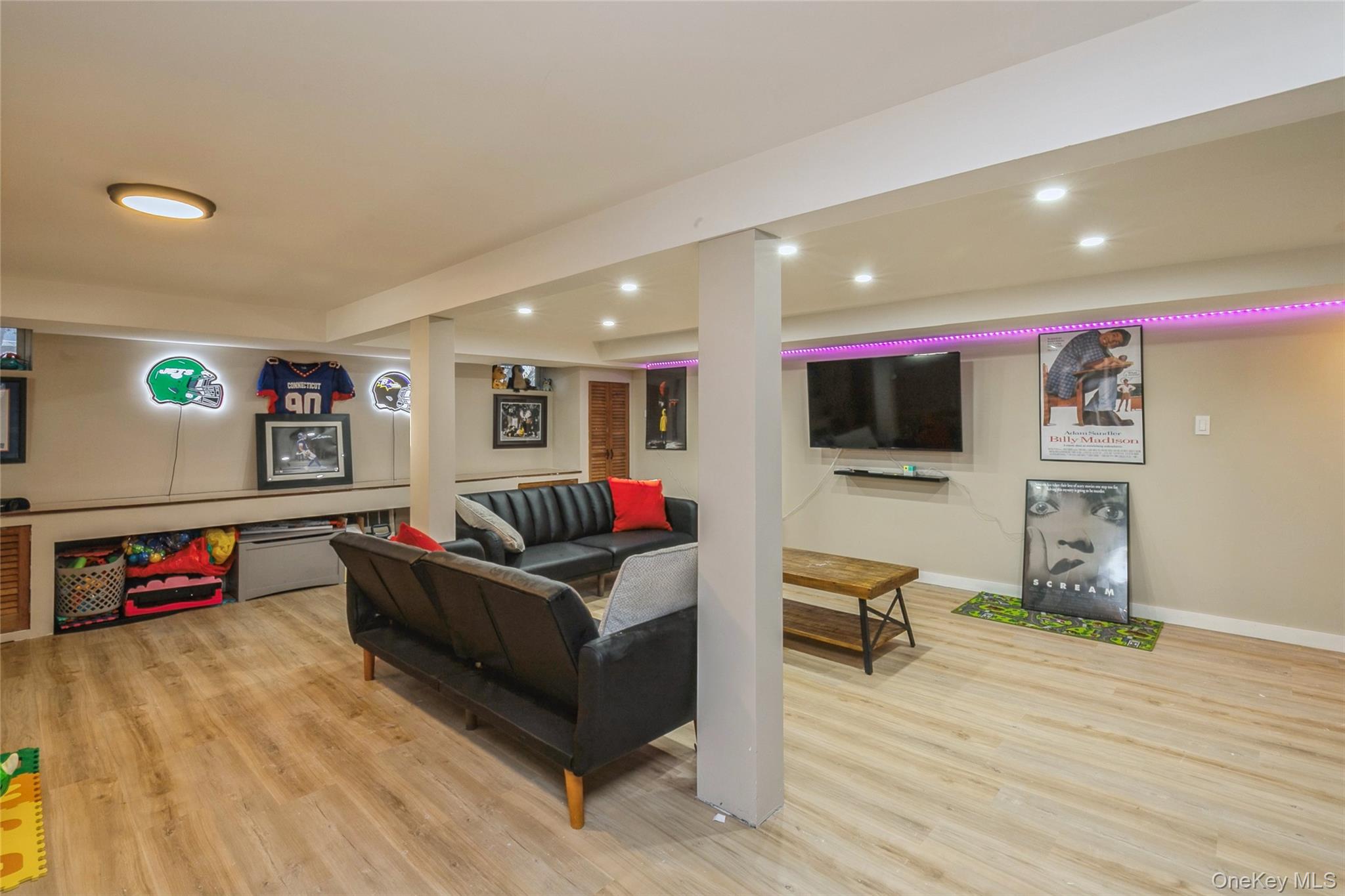 #18 photo, 17 Goldsmith Avenue, Greenlawn , NY 11740