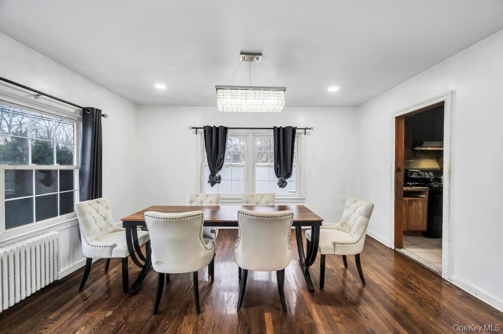 #14 photo, 212 Bergen Court, Саффолк ‖ Copiague , NY 11726