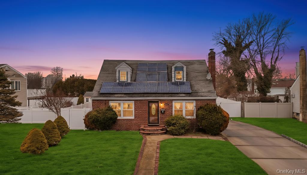 #2 photo, 212 Bergen Court, Саффолк ‖ Copiague , NY 11726