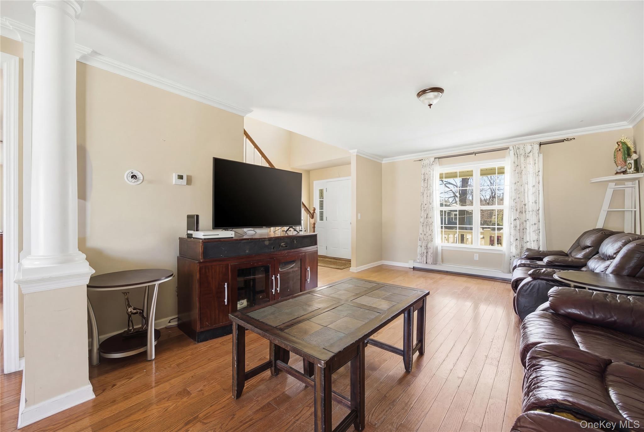 #17 photo, 63 Pinedale Avenue, سوفولك Farmingville , NY 11738