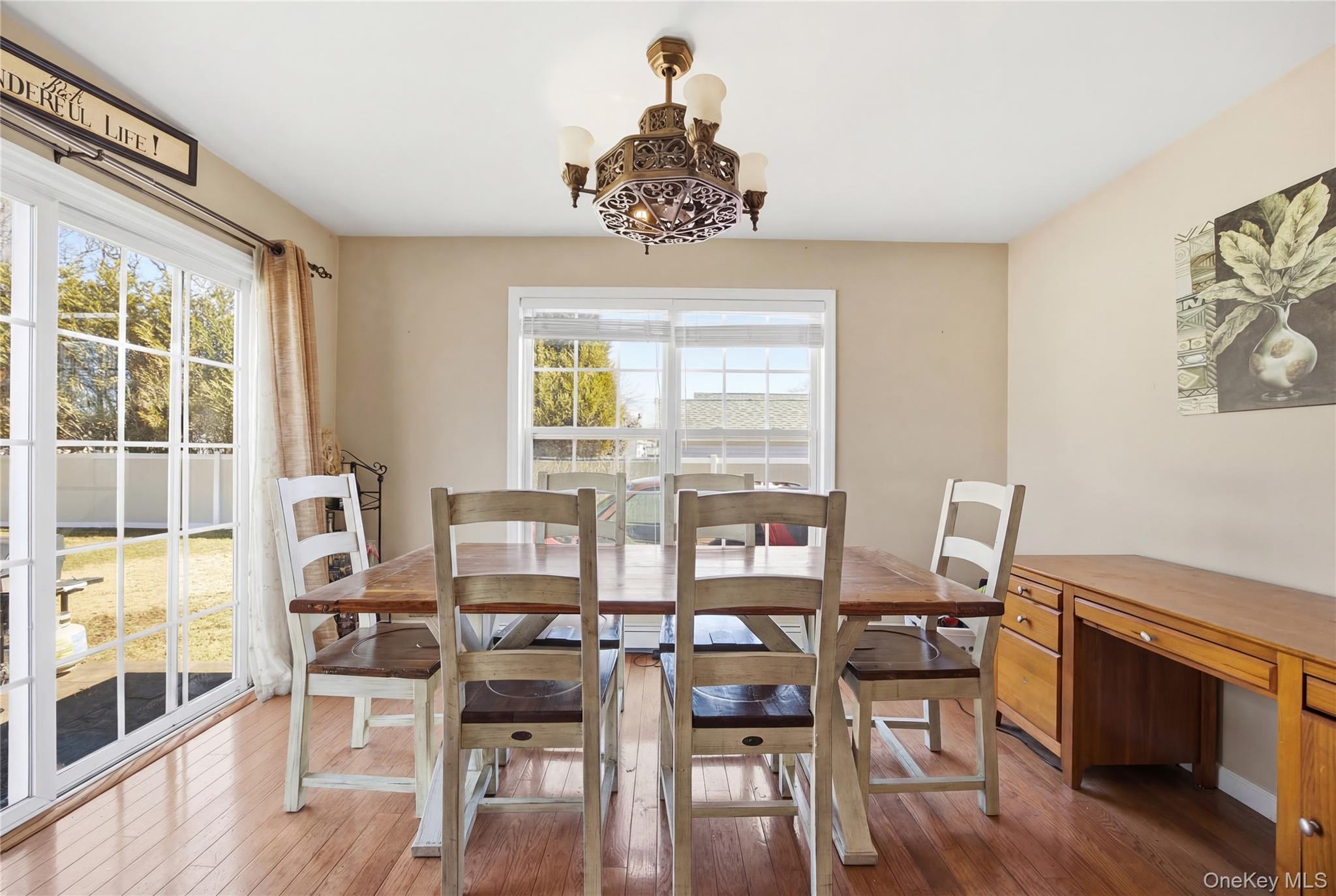 #8 photo, 63 Pinedale Avenue, سوفولك Farmingville , NY 11738