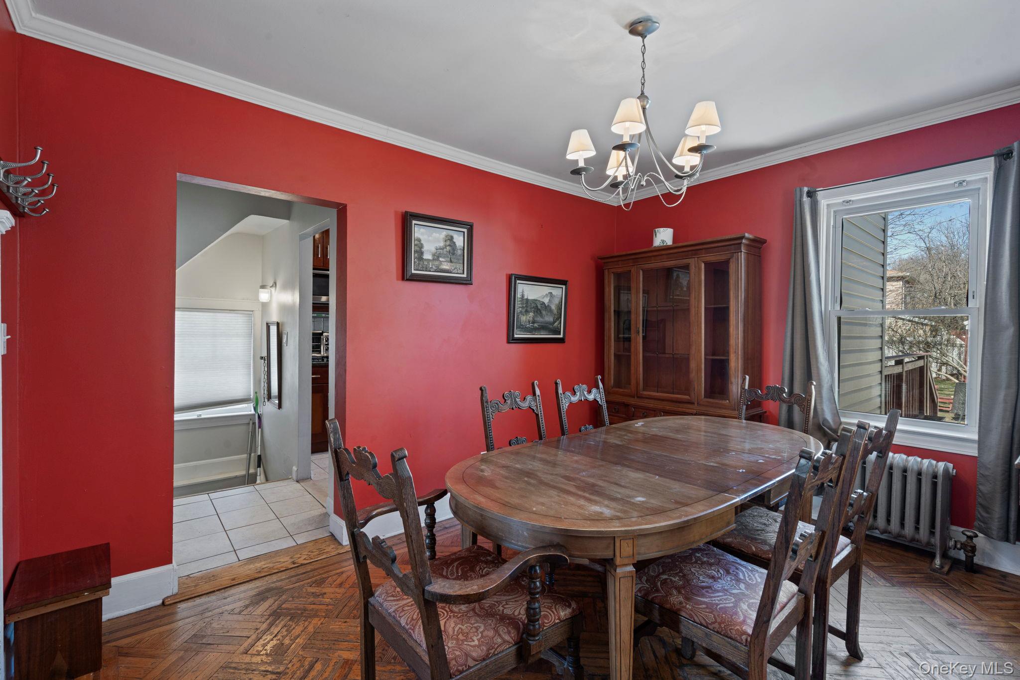 #10 photo, 24011 88th Avenue, קווינס Bellerose , NY 11426