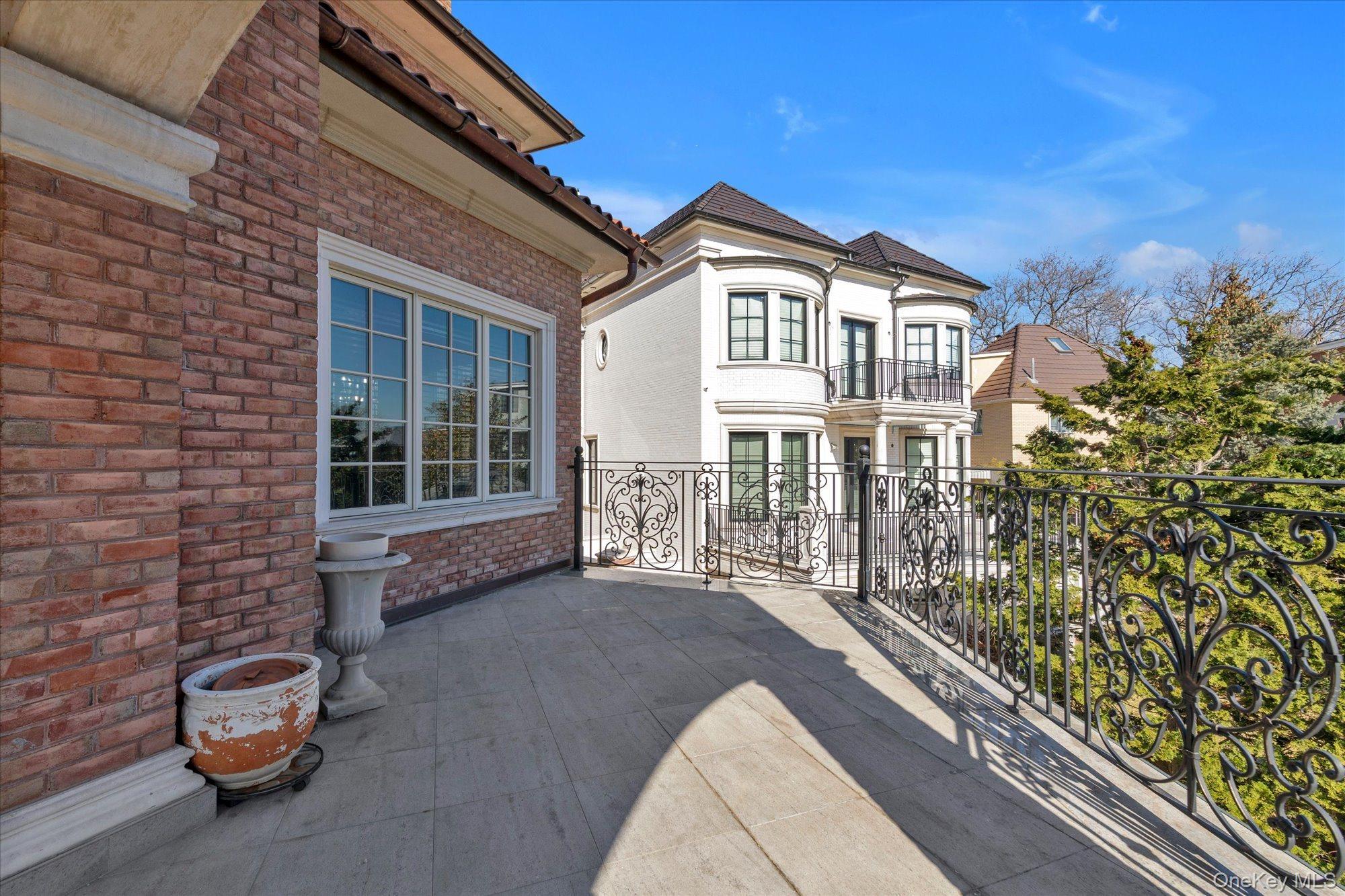 #20 photo, 12 Point Crescent, クイーンズ区 Malba , NY 11357