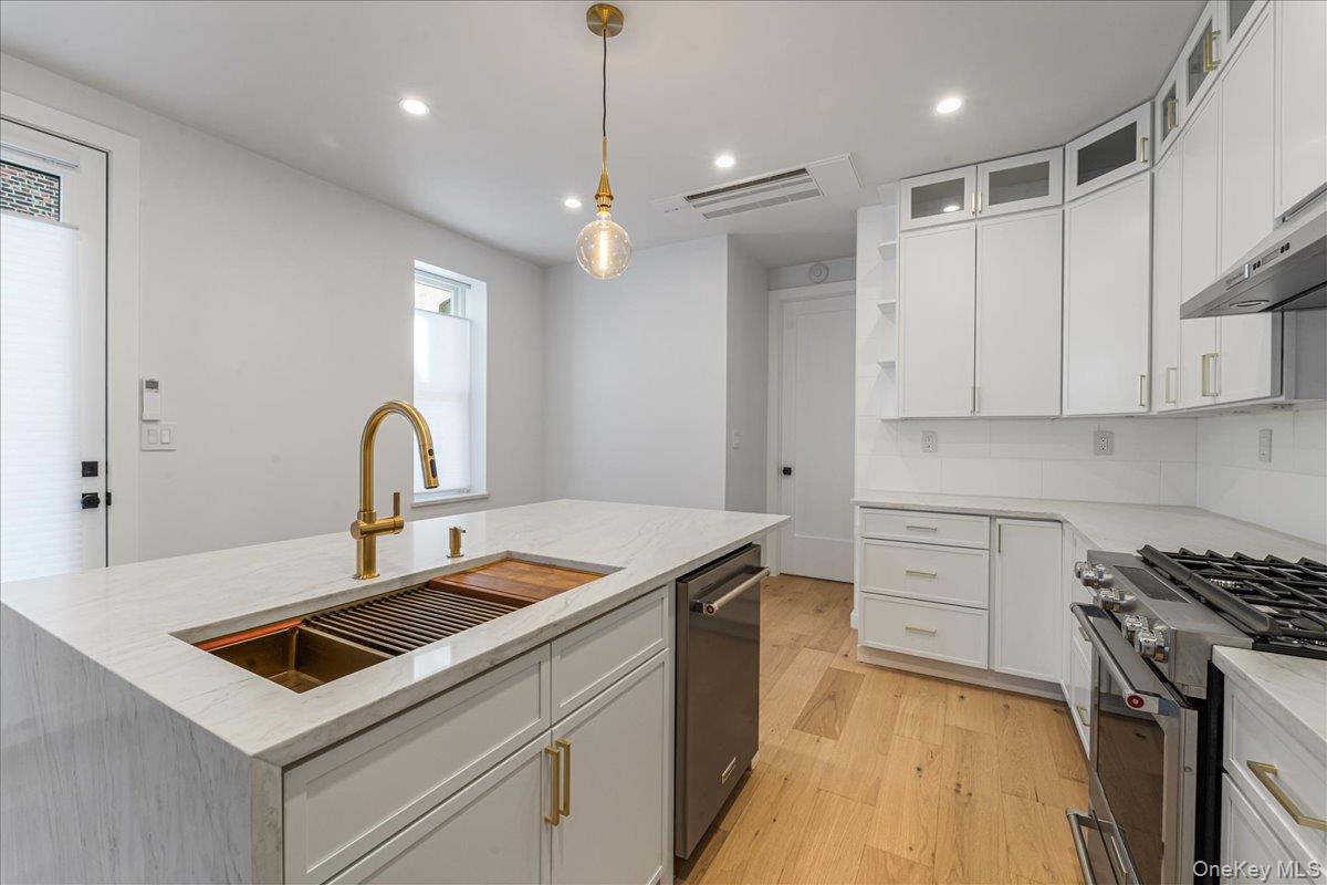 #9 photo, 36-34 11 Street, كوينز Astoria , NY 11106