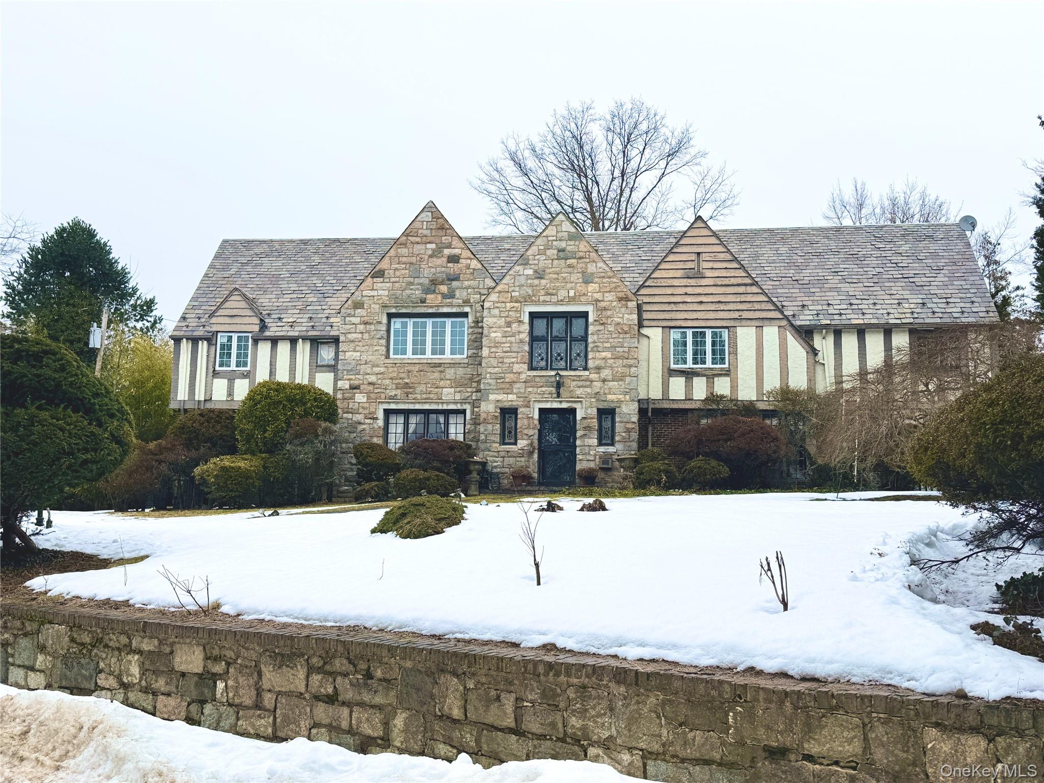 #2 photo, 3 Merrivale Terrace, Great Neck , NY 11020