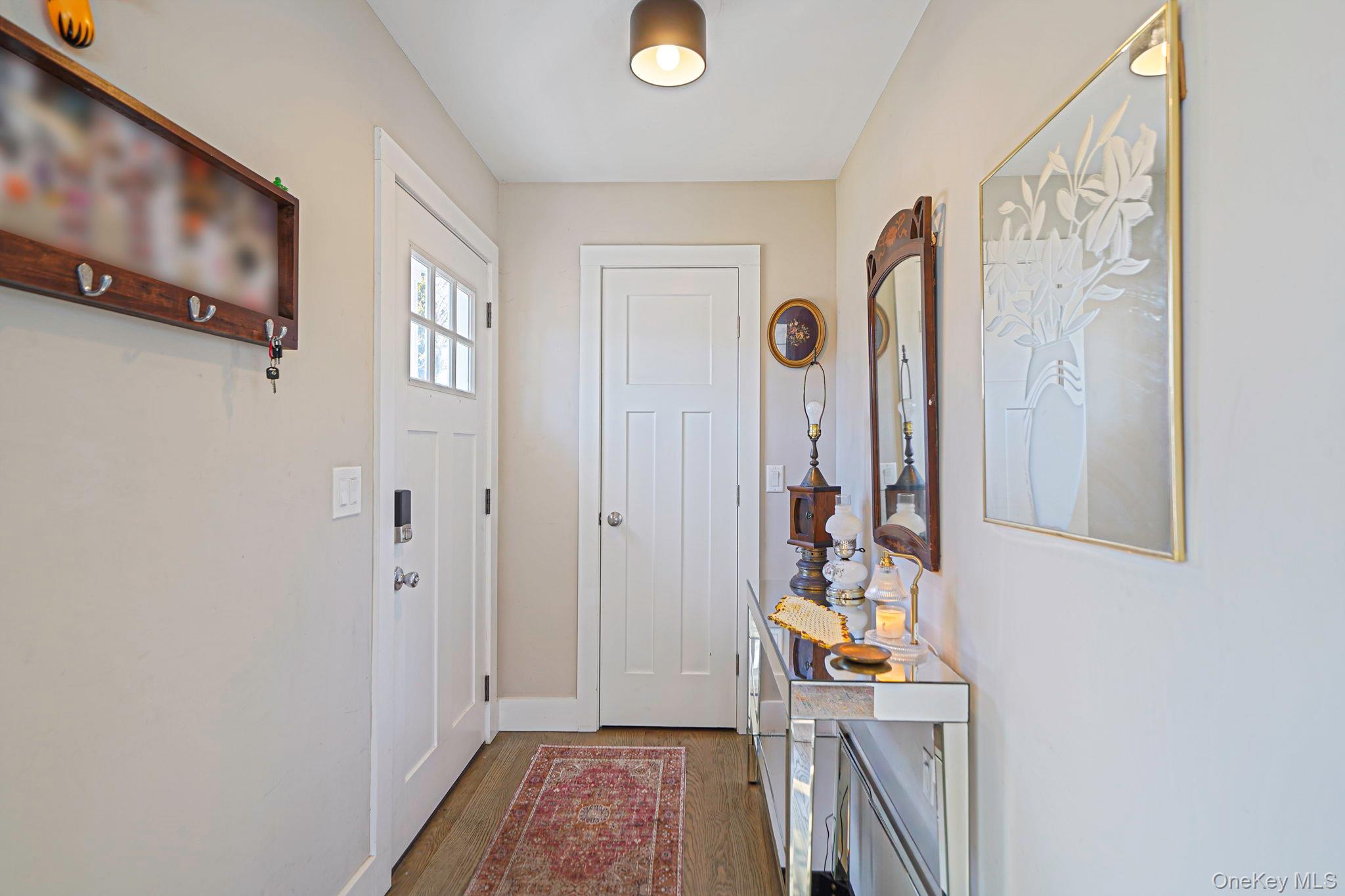 #12 photo, 9 Park Place, Patchogue , NY 11772