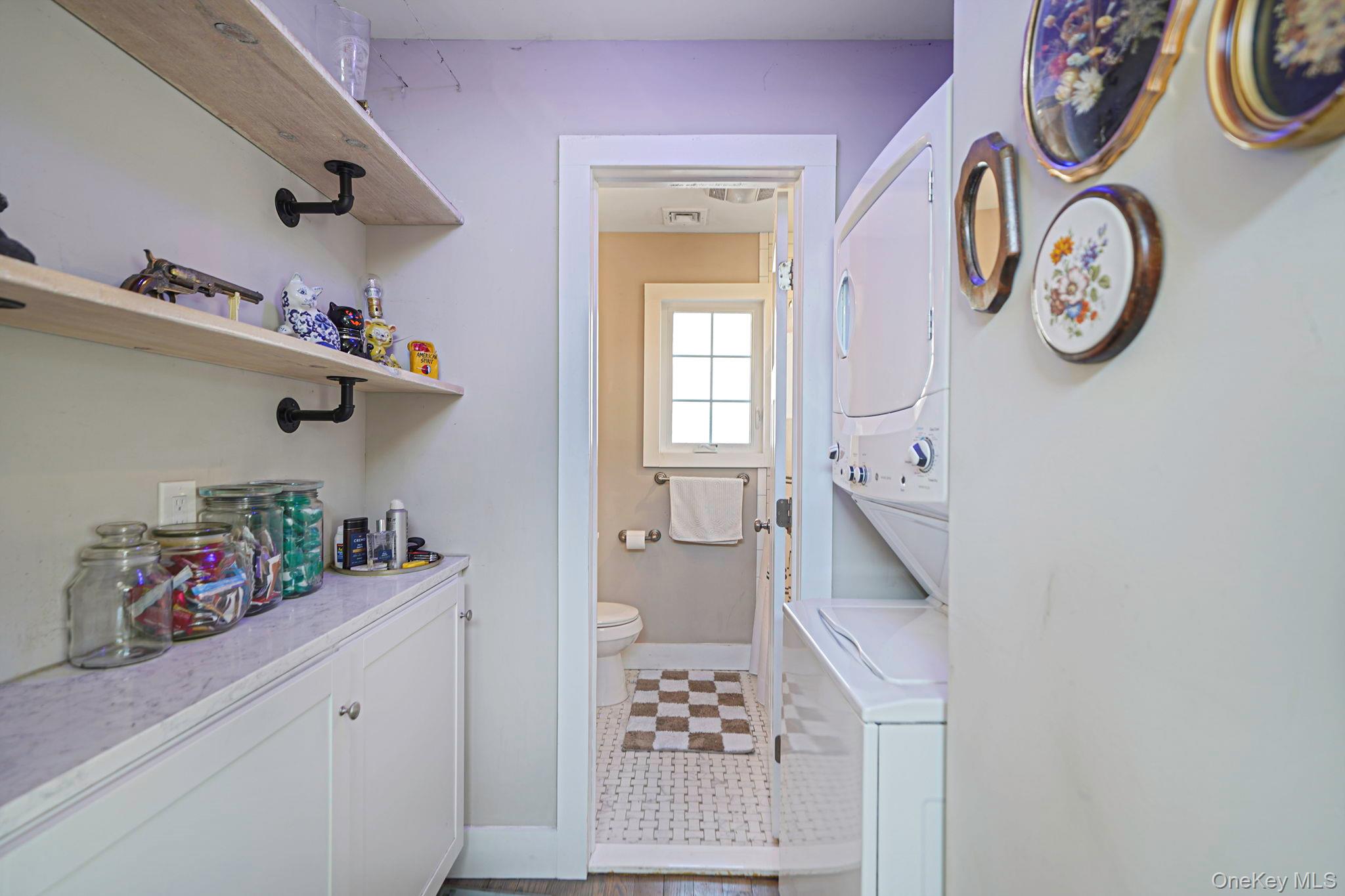 #16 photo, 9 Park Place, Patchogue , NY 11772