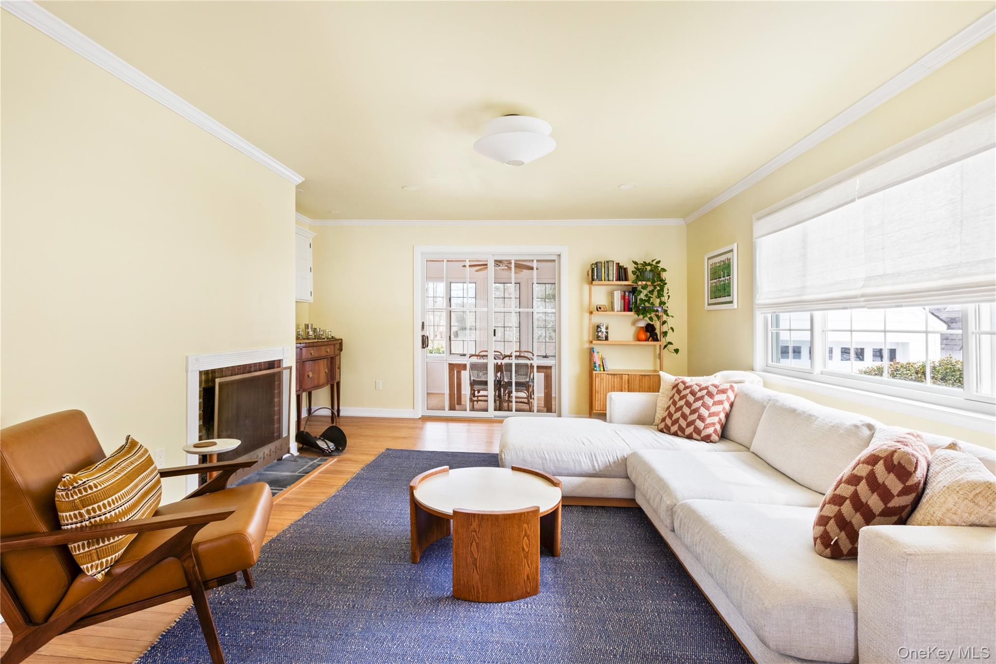 #3 photo, 11 Bieselin Road, Саффолк ‖ Bellport Village , NY 11713