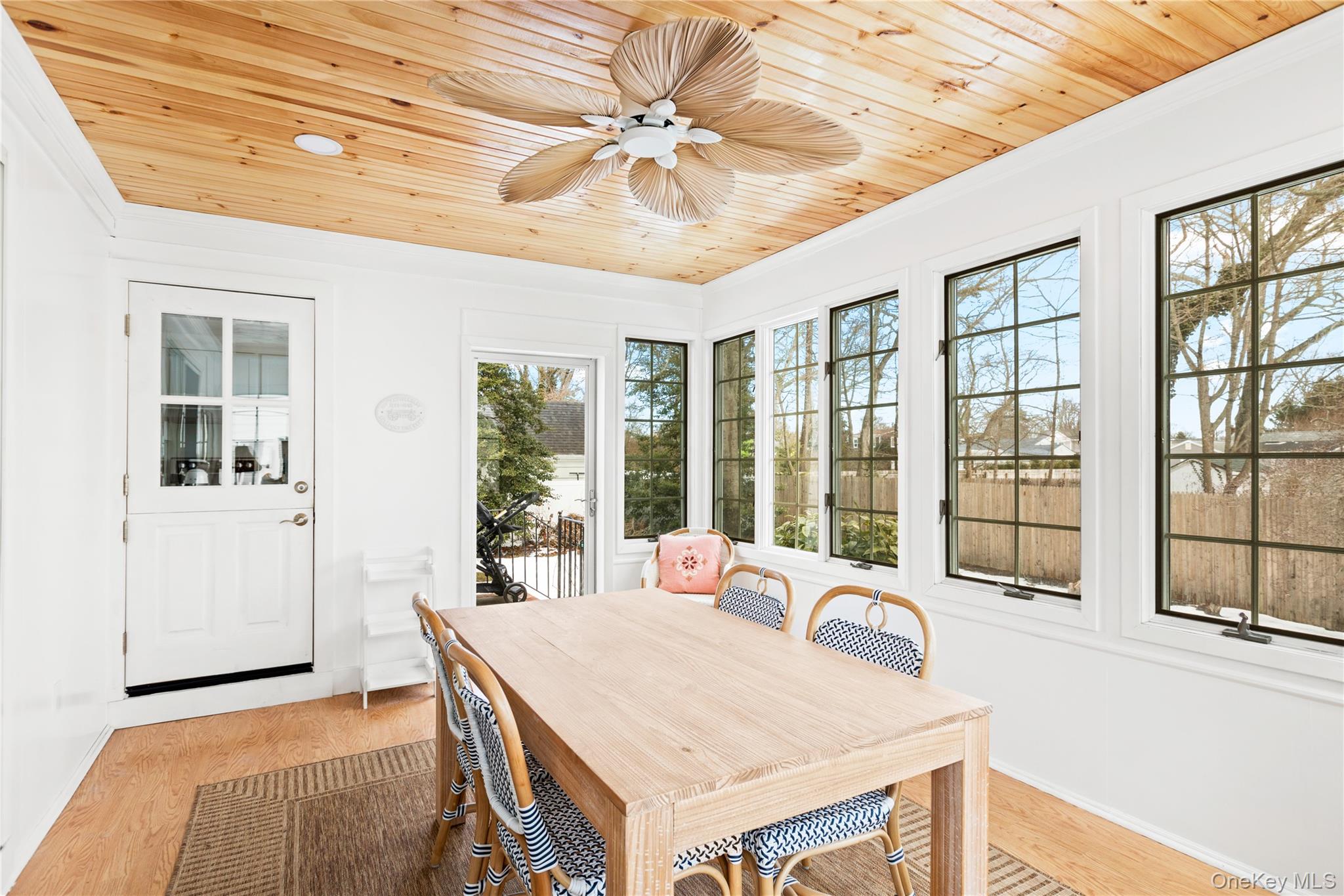 #9 photo, 11 Bieselin Road, Саффолк ‖ Bellport Village , NY 11713