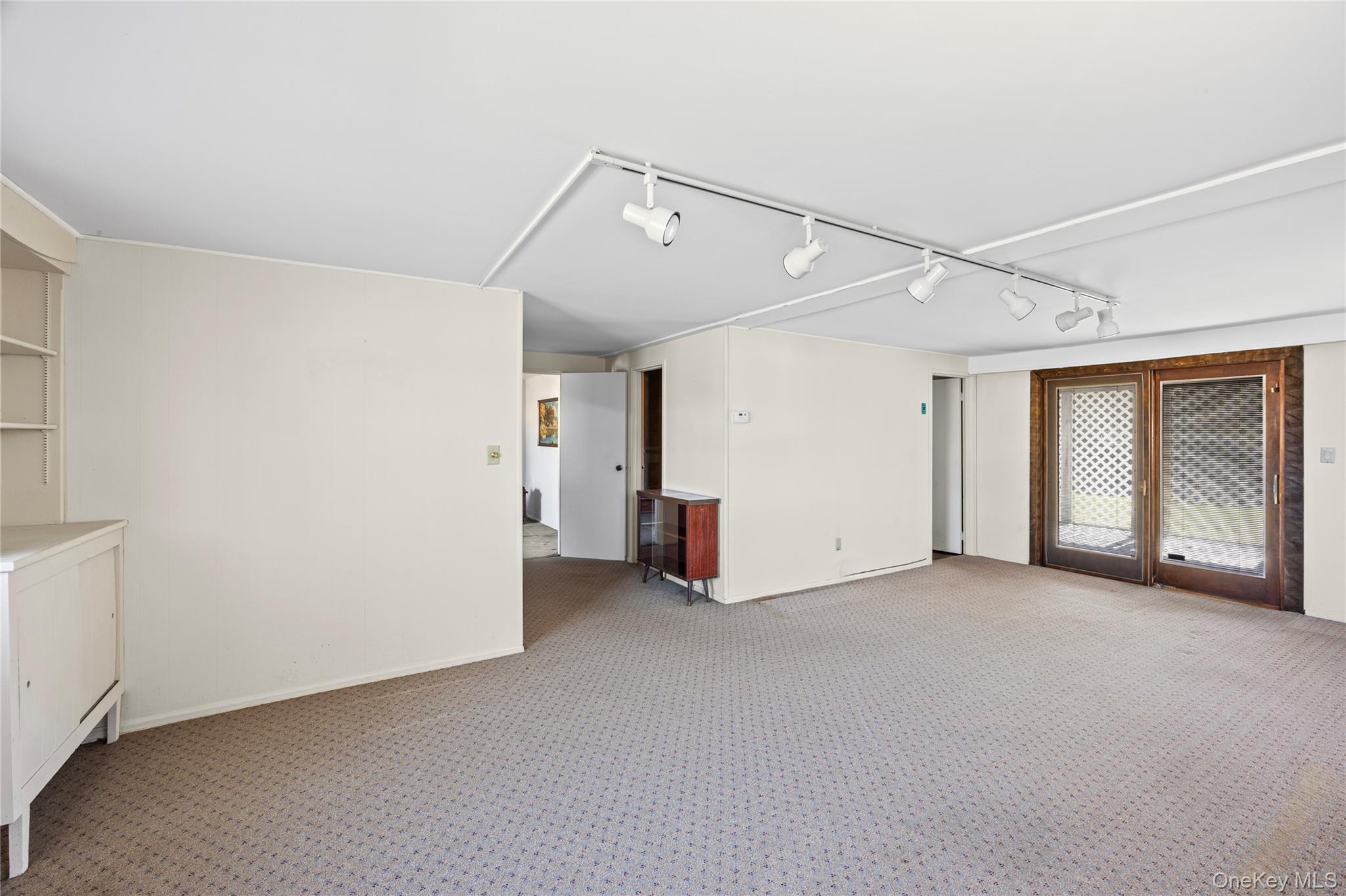 #19 photo, 37 Evergreen Avenue, Bethpage , NY 11714