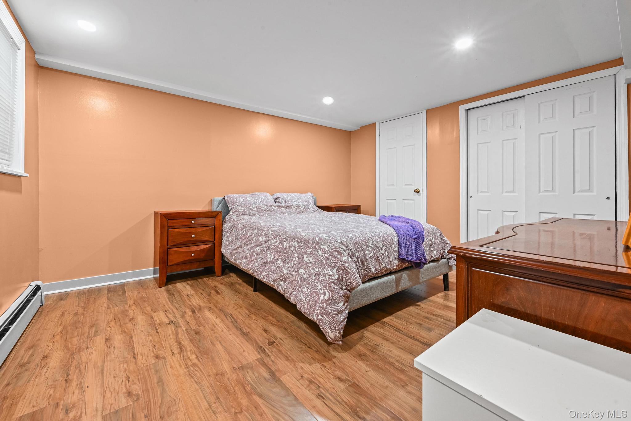 #20 photo, 4 Birchwood Park Drive, नासाउ काउंटी Syosset , NY 11791