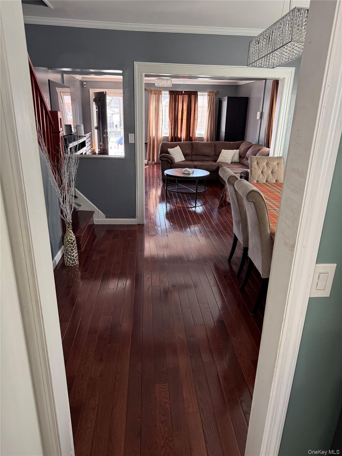 #11 photo, 43 Dewitt Street, Нассау ‖ Valley Stream , NY 11580