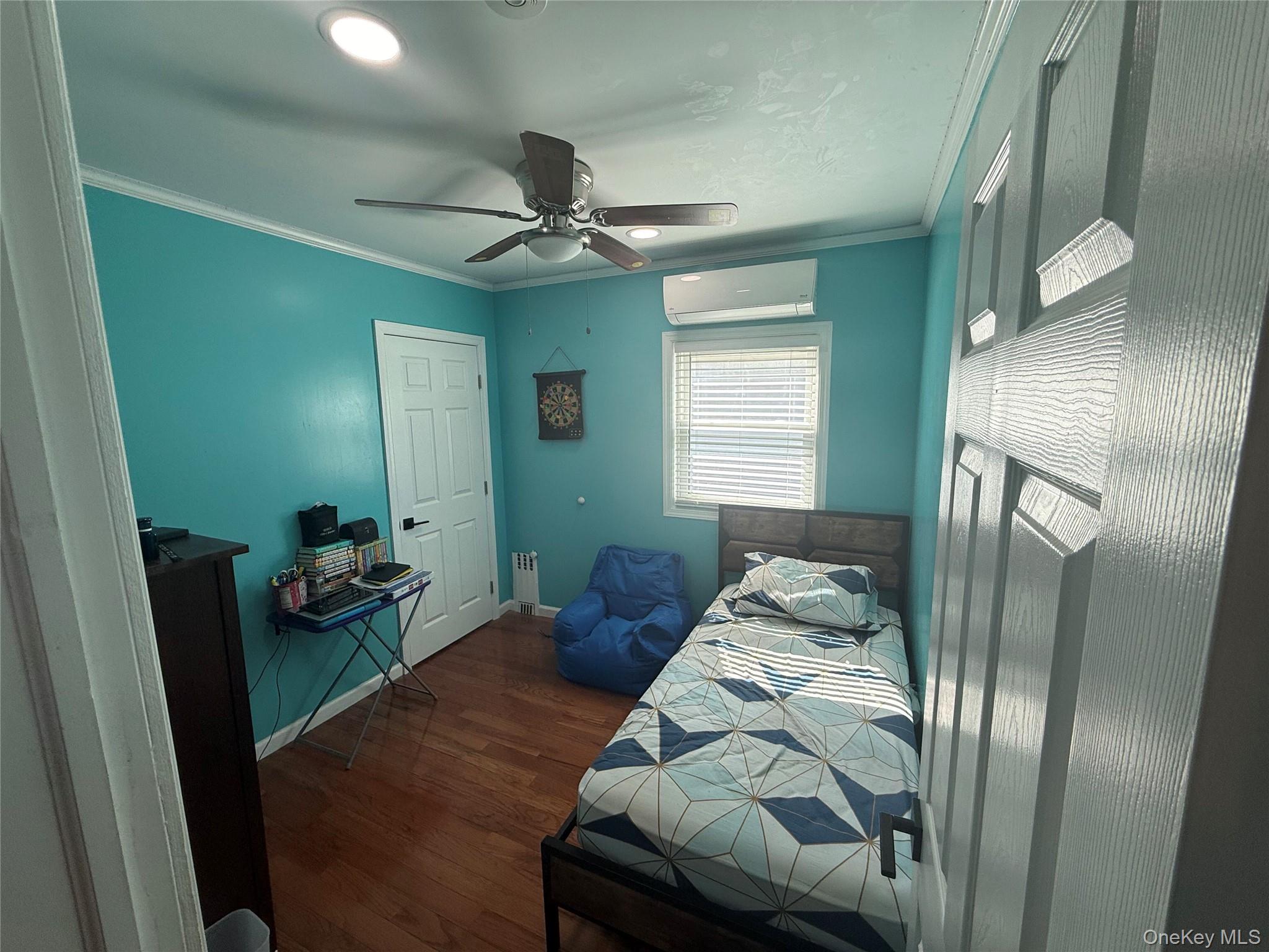 #20 photo, 43 Dewitt Street, Нассау ‖ Valley Stream , NY 11580