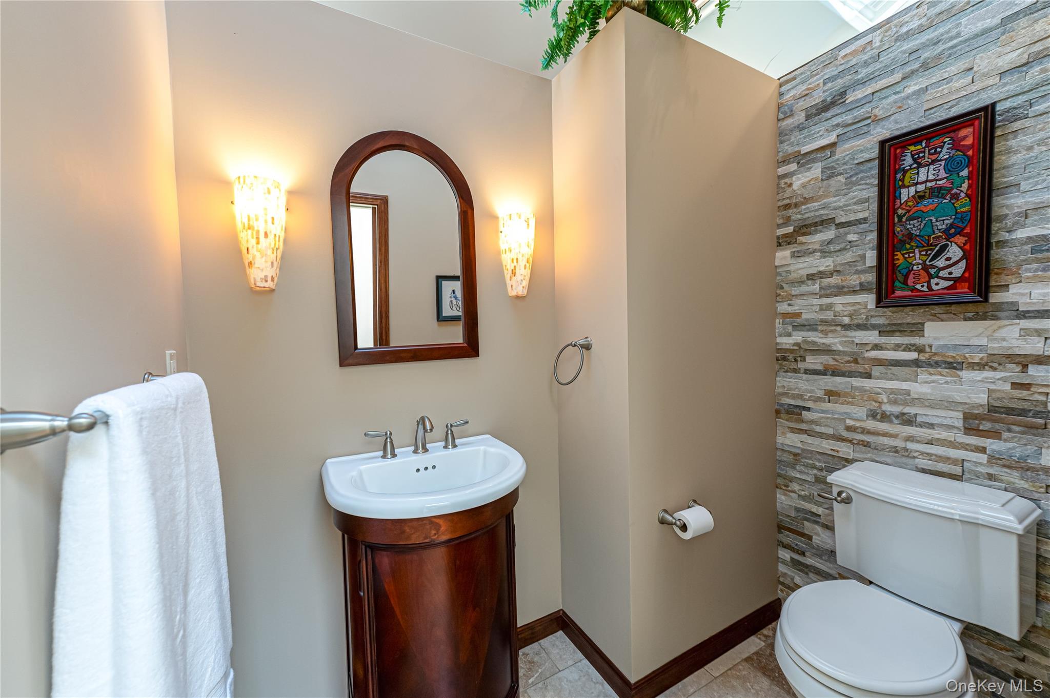 #15 photo, 282 Belvedere Drive, 롱 아일랜드 Oakdale , NY 11769