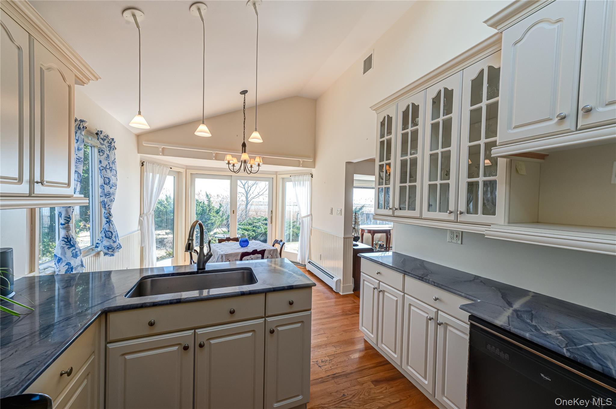 #6 photo, 282 Belvedere Drive, 롱 아일랜드 Oakdale , NY 11769