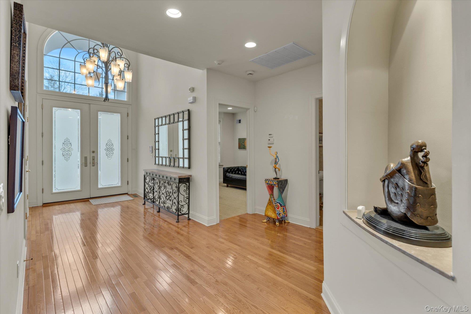 #2 photo, 236 Altessa Boulevard, সাফোক কাউন্টি Melville , NY 11747