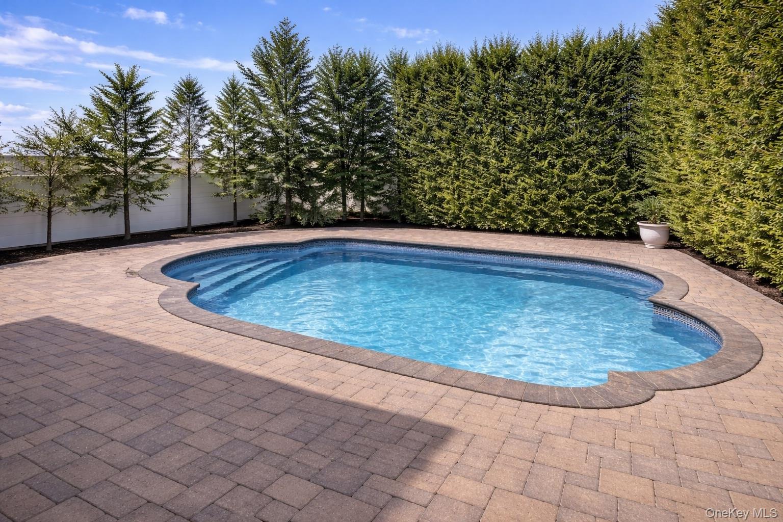 #20 photo, 1160 Bellmore Road, Bellmore , NY 11710