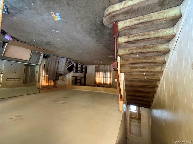 #5 photo, 495 Rose Avenue, West Hempstead , NY 11552