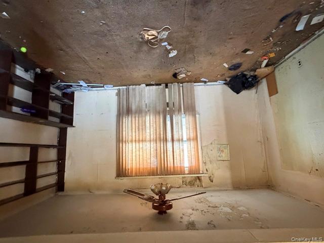 #7 photo, 495 Rose Avenue, West Hempstead , NY 11552