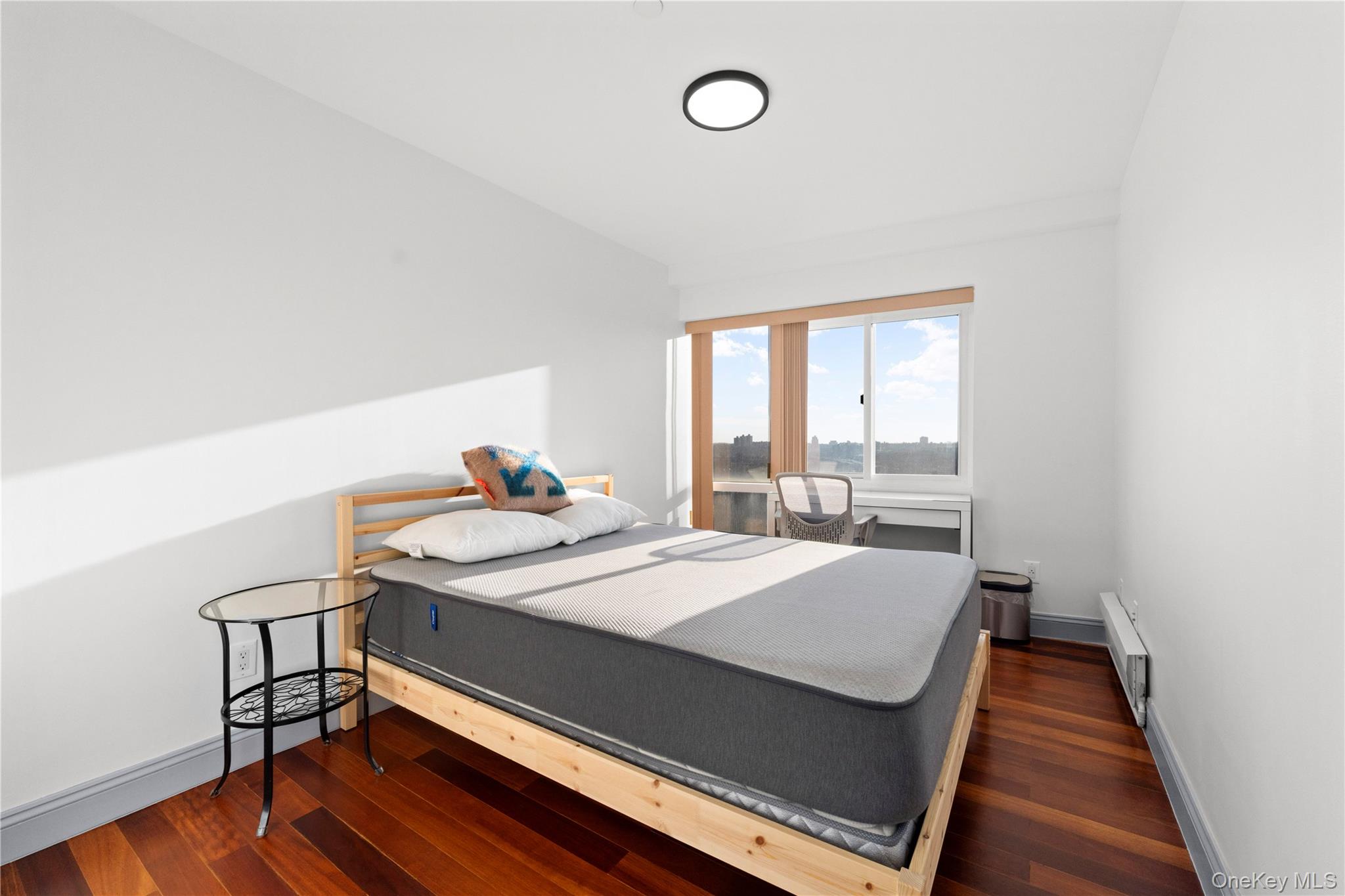 #19 photo, 43-18 Main Street, 뉴욕퀸즈 Flushing , NY 11355