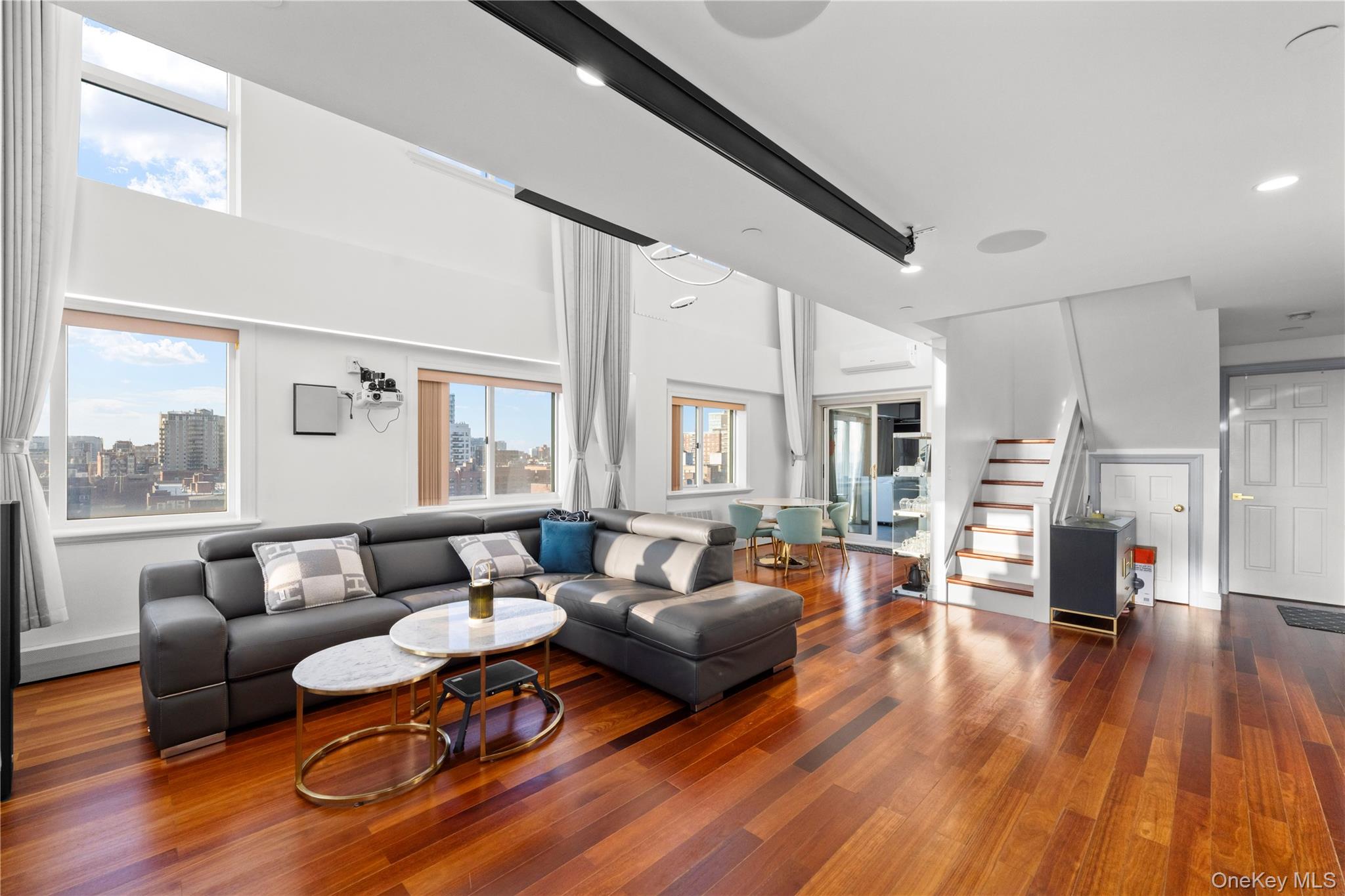 #3 photo, 43-18 Main Street, 뉴욕퀸즈 Flushing , NY 11355