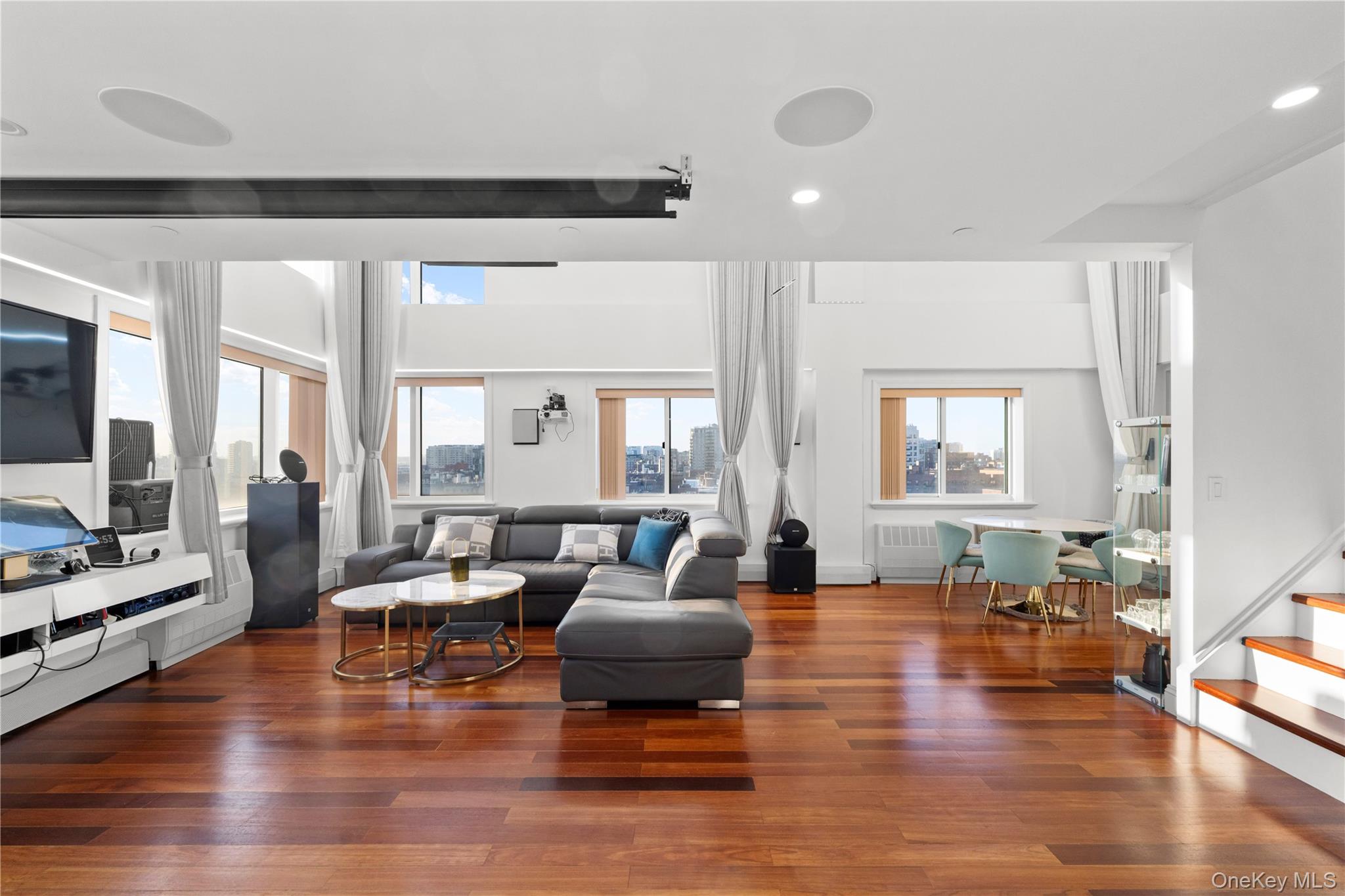 #5 photo, 43-18 Main Street, 뉴욕퀸즈 Flushing , NY 11355