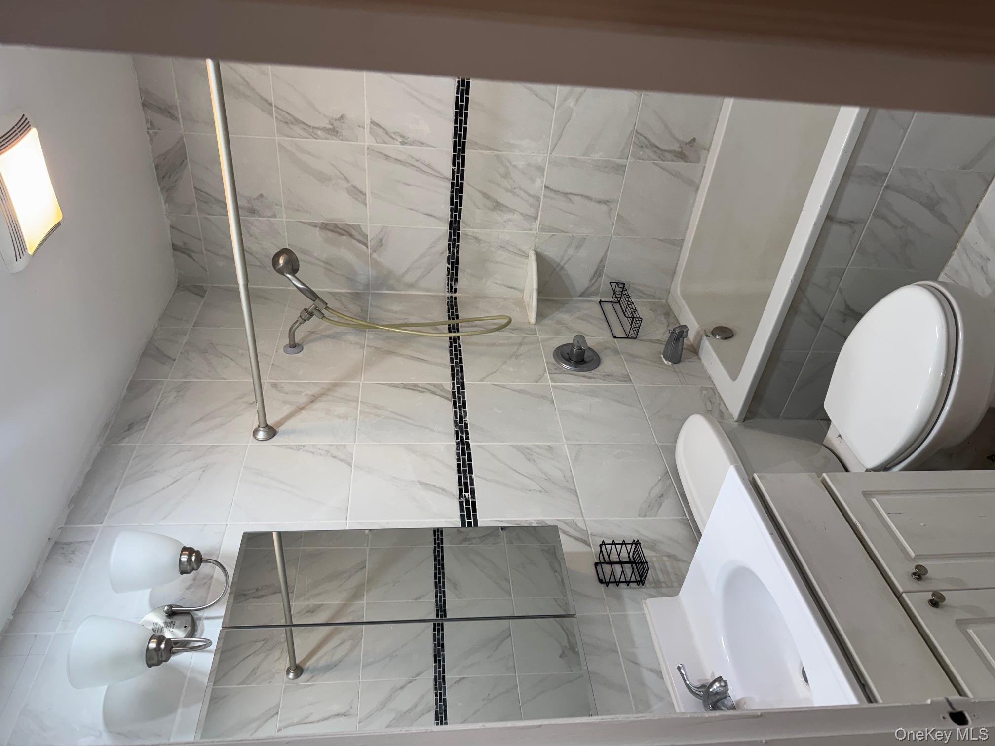 #2 photo, 47-25 208, Bayside , NY 11361