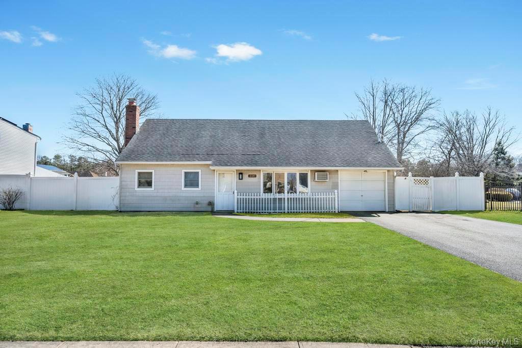 #1 photo, 114 Norman Drive, Bohemia , NY 11716