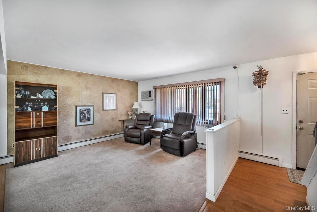 #7 photo, 114 Norman Drive, Bohemia , NY 11716