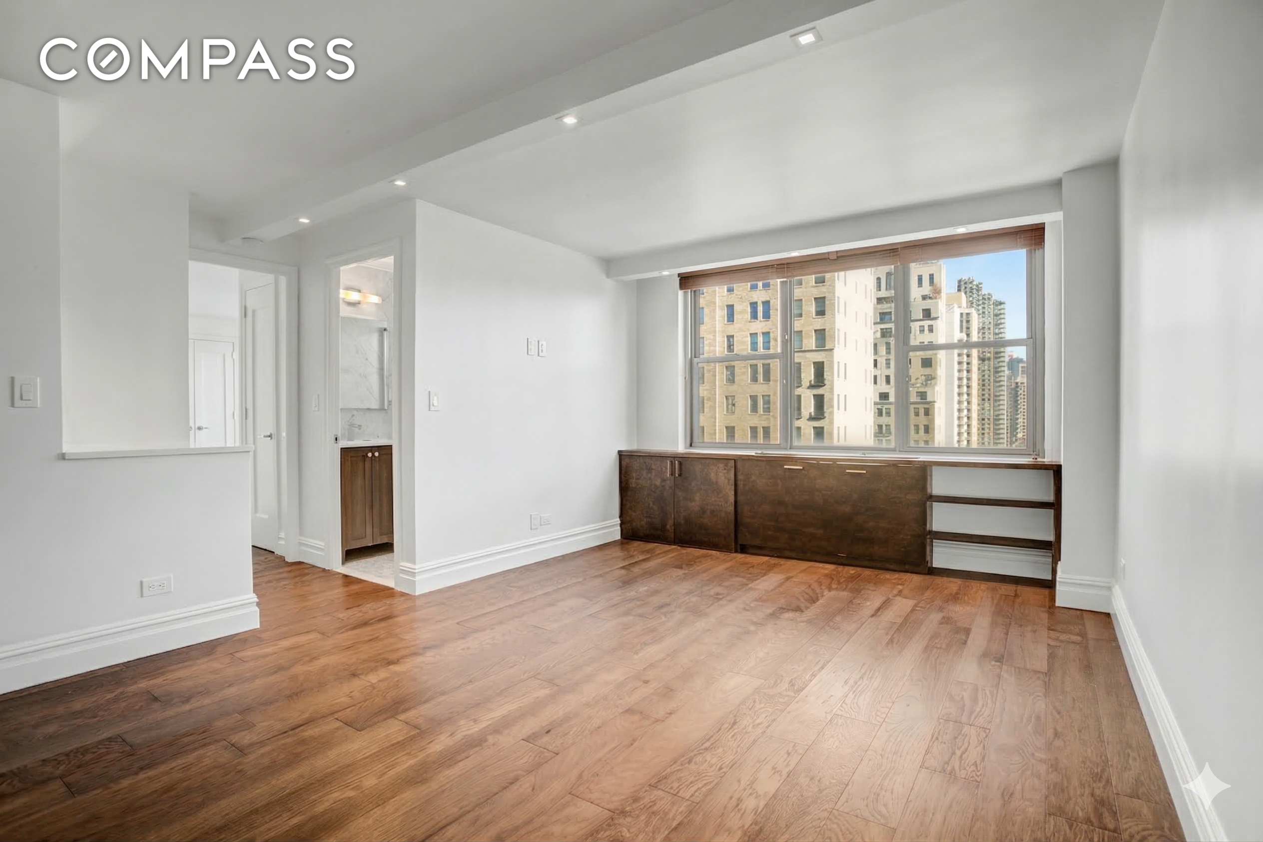 #5 photo, 301 E 79th Street, مانهاتن Upper East Side , NY 10075